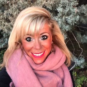 Meet your Posher, Alicia